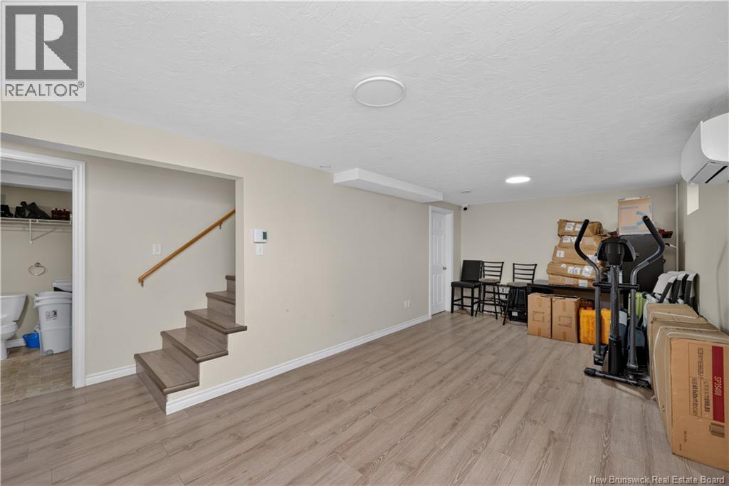 194 Rennick Road - 33