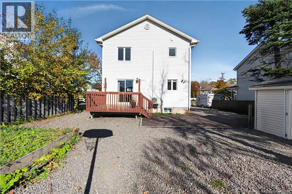 194 Rennick Road - 43