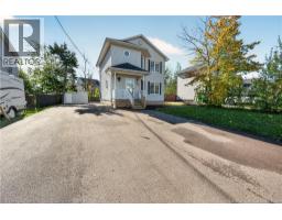 194 Rennick Road, photo 2