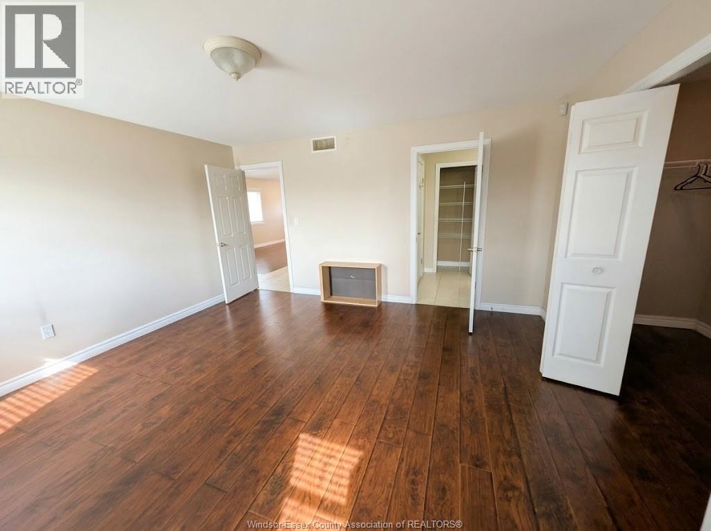 1533 MERIDIAN STREET, Windsor — photo 10