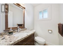 Bathroom - 46 Rickson Avenue, Guelph, ON N1G2X1 Photo 12