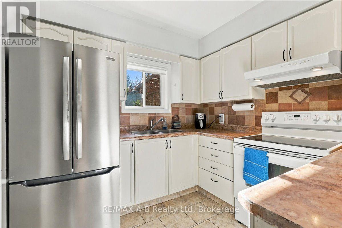 129 Mitchell Court — photo 11