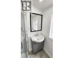 1394 Cannon Street E, Hamilton, ON L8H1W1 Photo 14