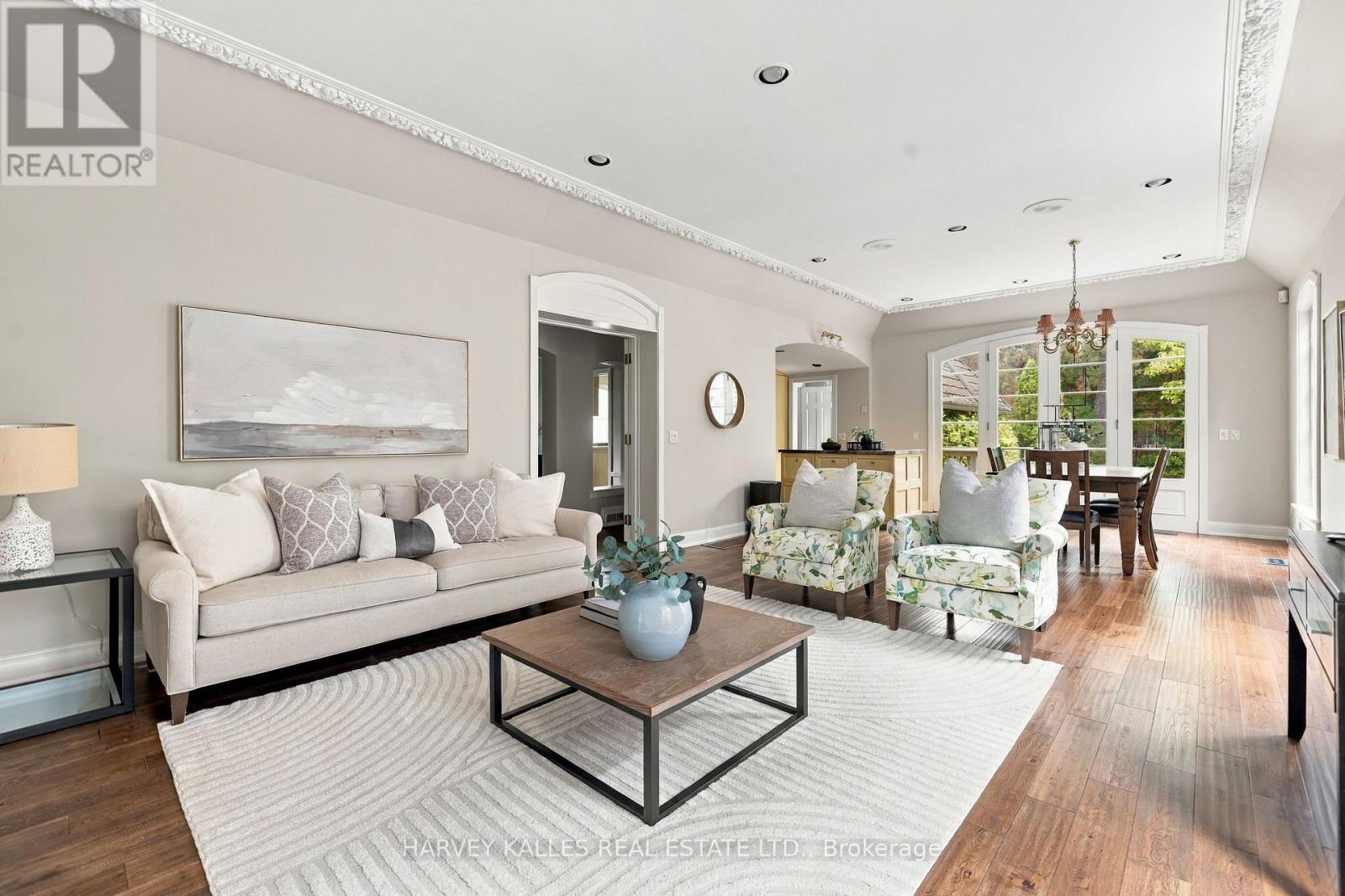 148 Strathallan Boulevard, Toronto, ON photo 13