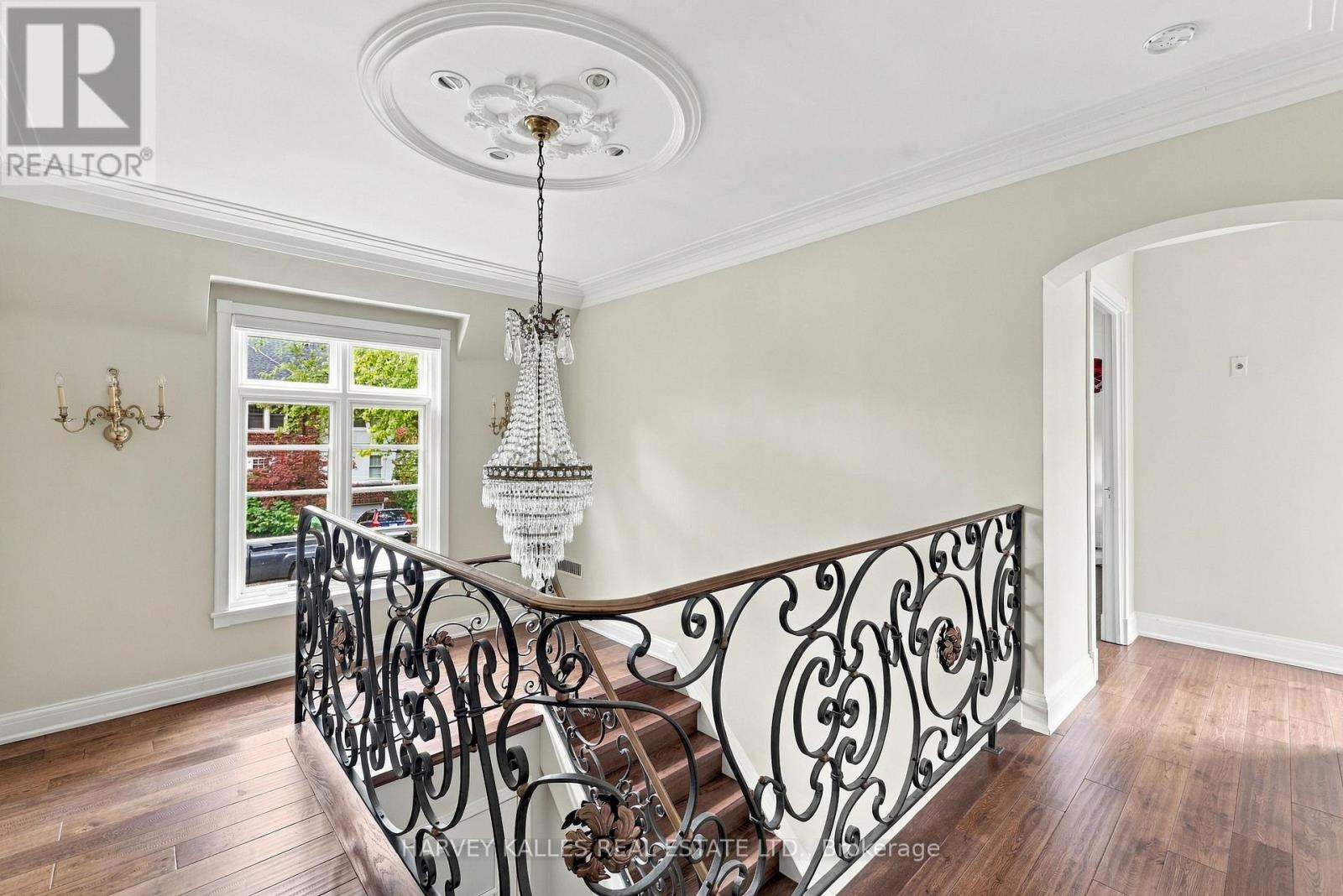 148 Strathallan Boulevard, Toronto, ON photo 26