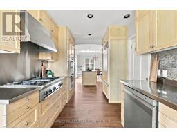 148 Strathallan Boulevard, Toronto, ON M5N1S7 Photo 19