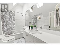 148 Strathallan Boulevard, Toronto, ON M5N1S7 Photo 34