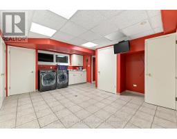 148 Strathallan Boulevard, Toronto, ON M5N1S7 Photo 41