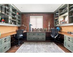 Kitchen - 148 Strathallan Boulevard, Toronto, ON M5N1S7 Photo 7