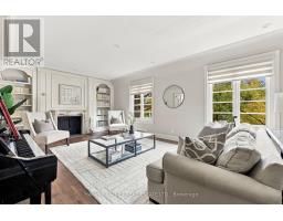 Eating area - 148 Strathallan Boulevard, Toronto, ON M5N1S7 Photo 8