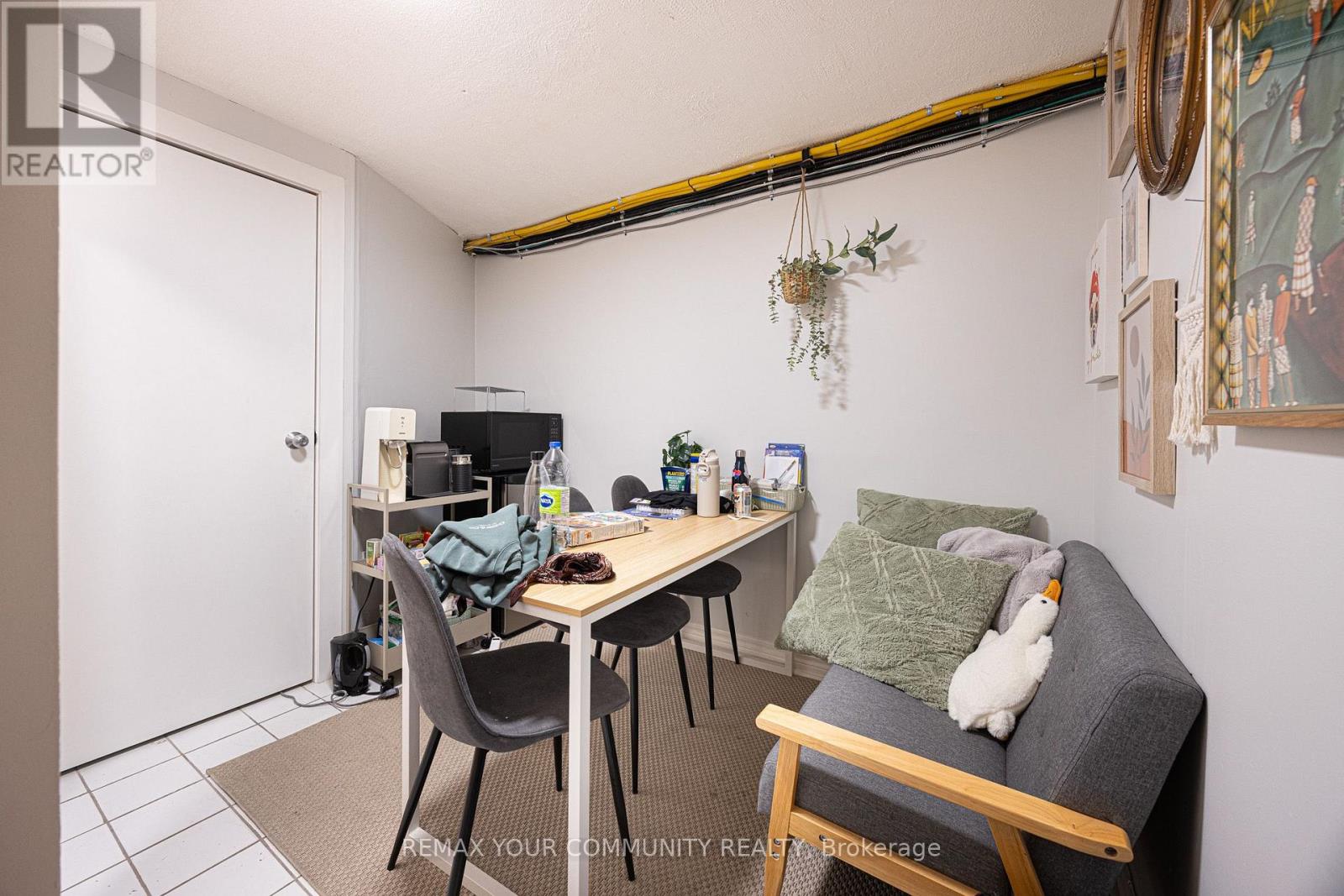 1146 College Street — photo 41