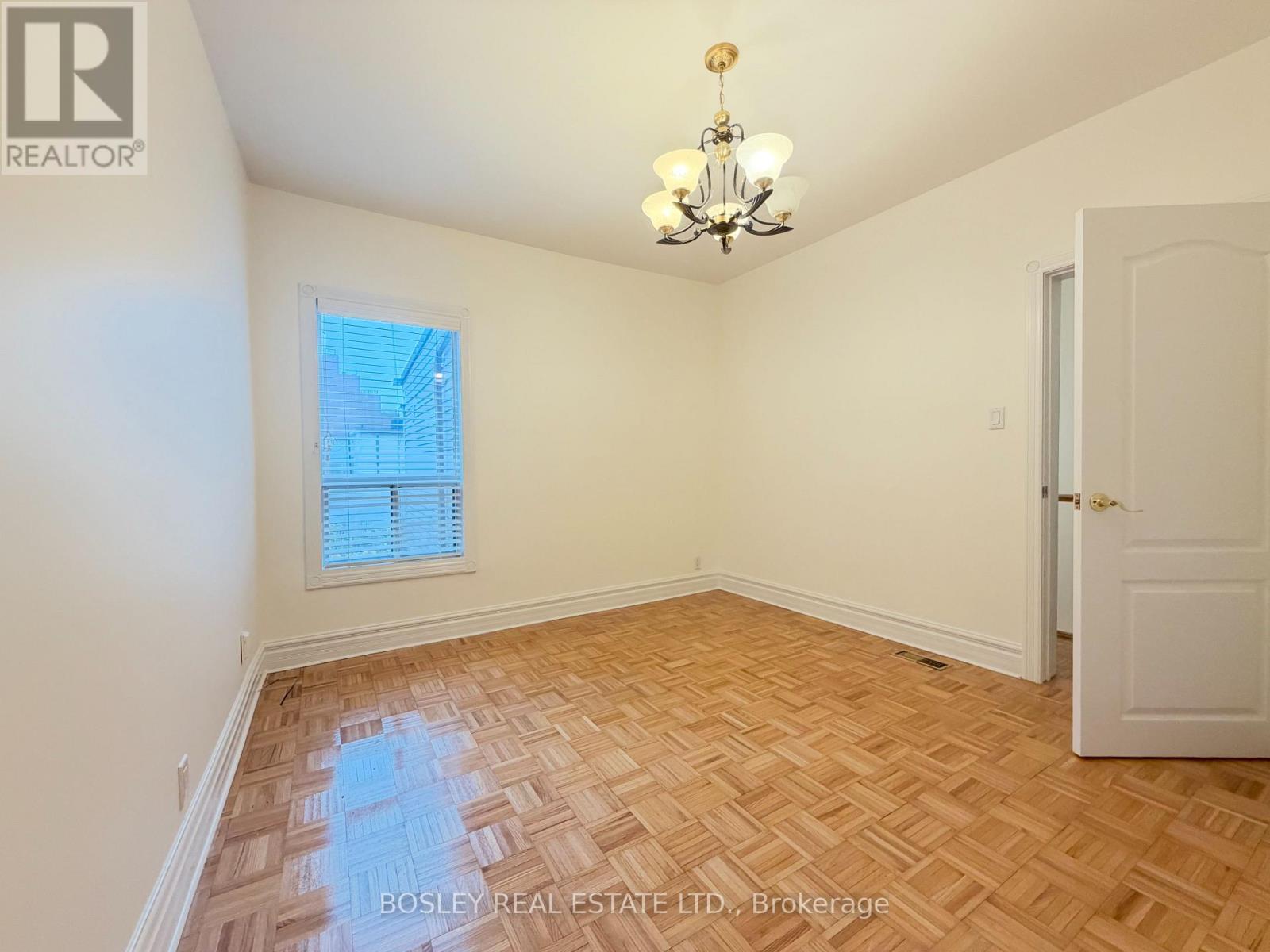 260 Ossington Avenue — photo 16