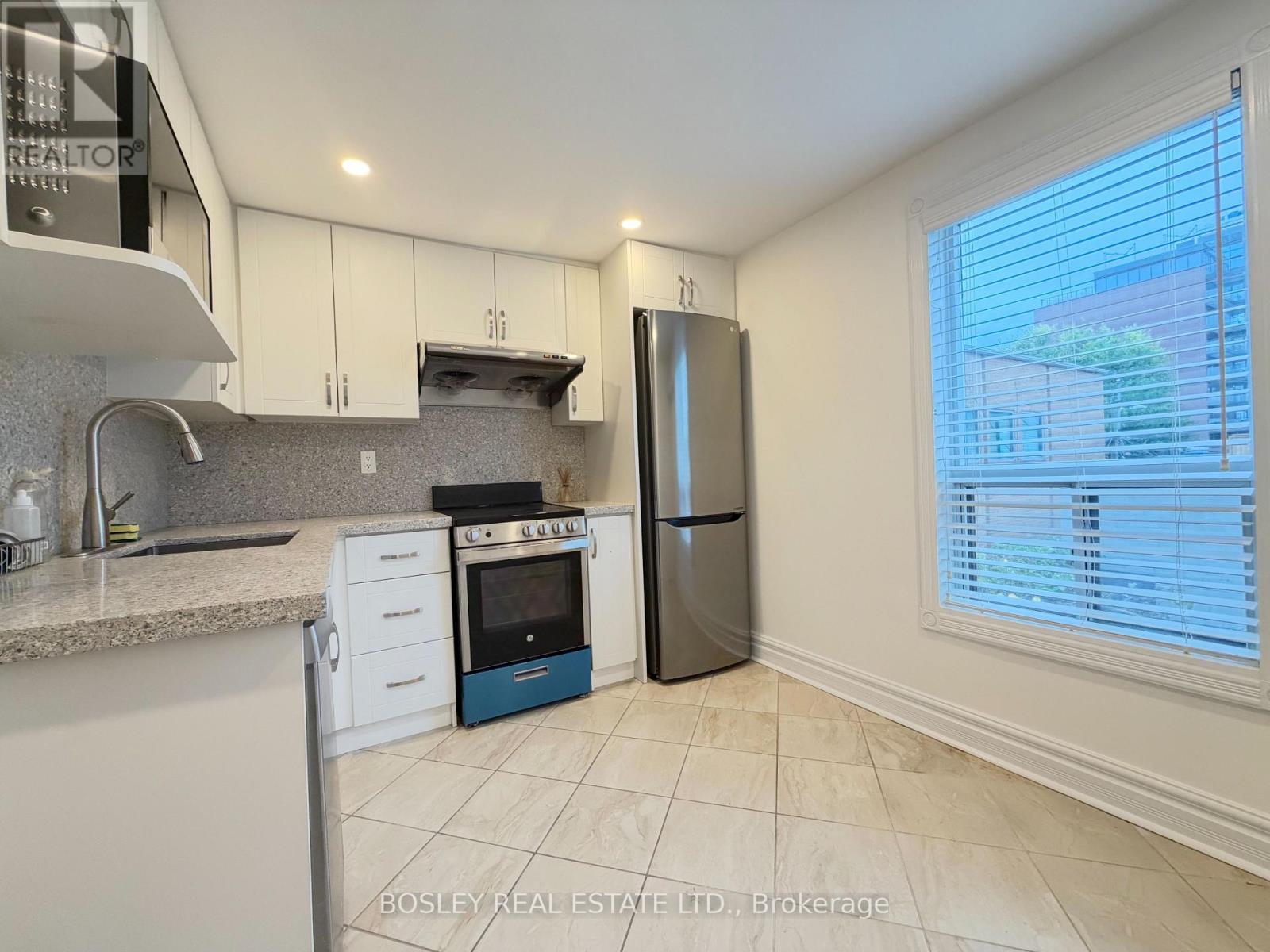260 Ossington Avenue — photo 7
