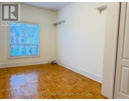 Upper - 260 Ossington Avenue, Toronto, ON M6J3A2 Photo 9