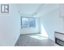 1101 - 8 Wellesley Street W, Toronto, ON M4Y0J5 Photo 11