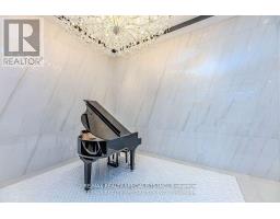 1101 - 8 Wellesley Street W, Toronto, ON M4Y0J5 Photo 23