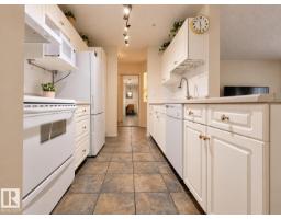 #110 10511 42 Av Nw, Edmonton, AB T6J7G8 Photo 15