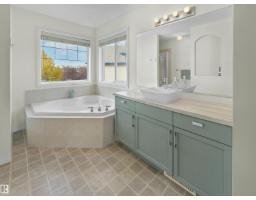 1320 Barnes Cl Sw, Edmonton, AB T6W1G6 Photo 24