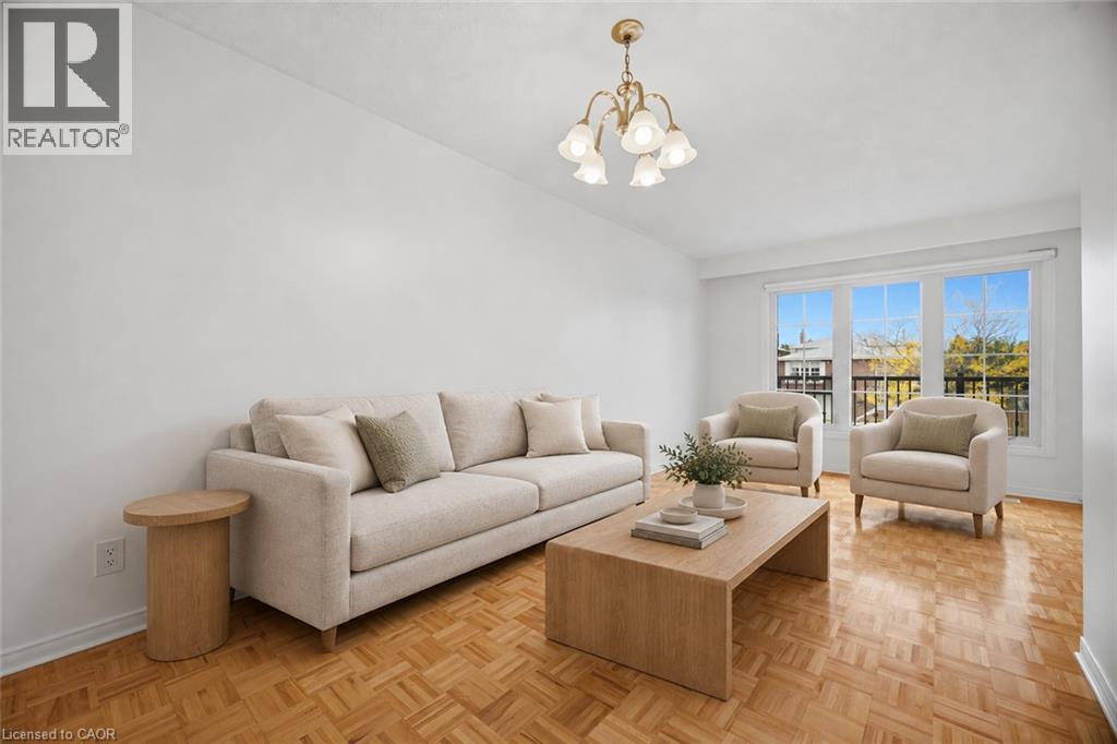 4200 Greybrook Crescent — photo 8