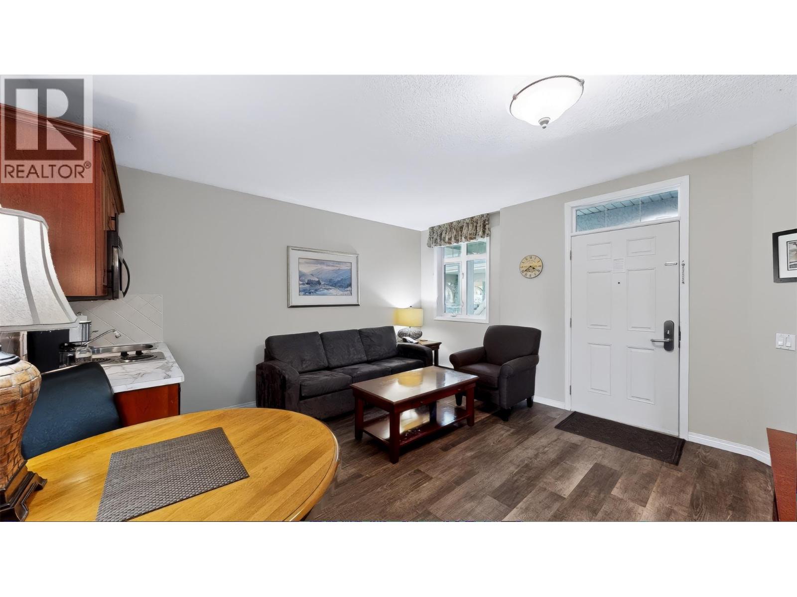 #105 B 100 BIGHORN Boulevard - 36