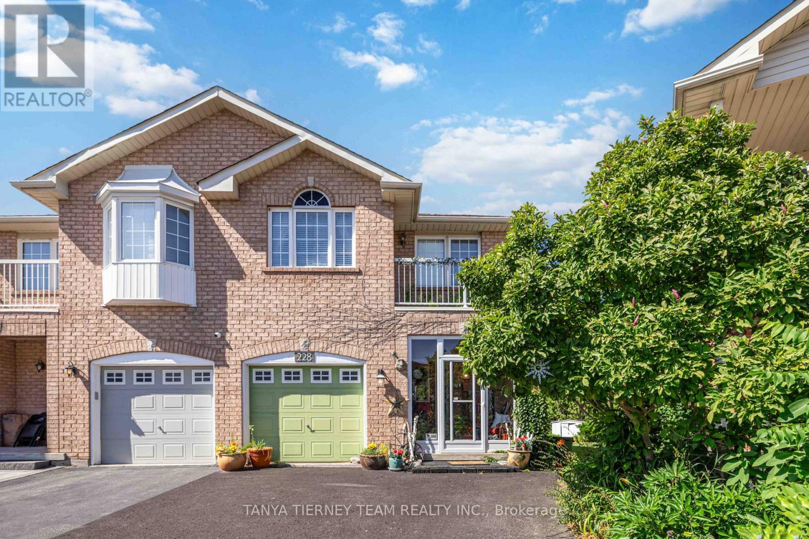 228 Shadow Place, Pickering, ON photo 5