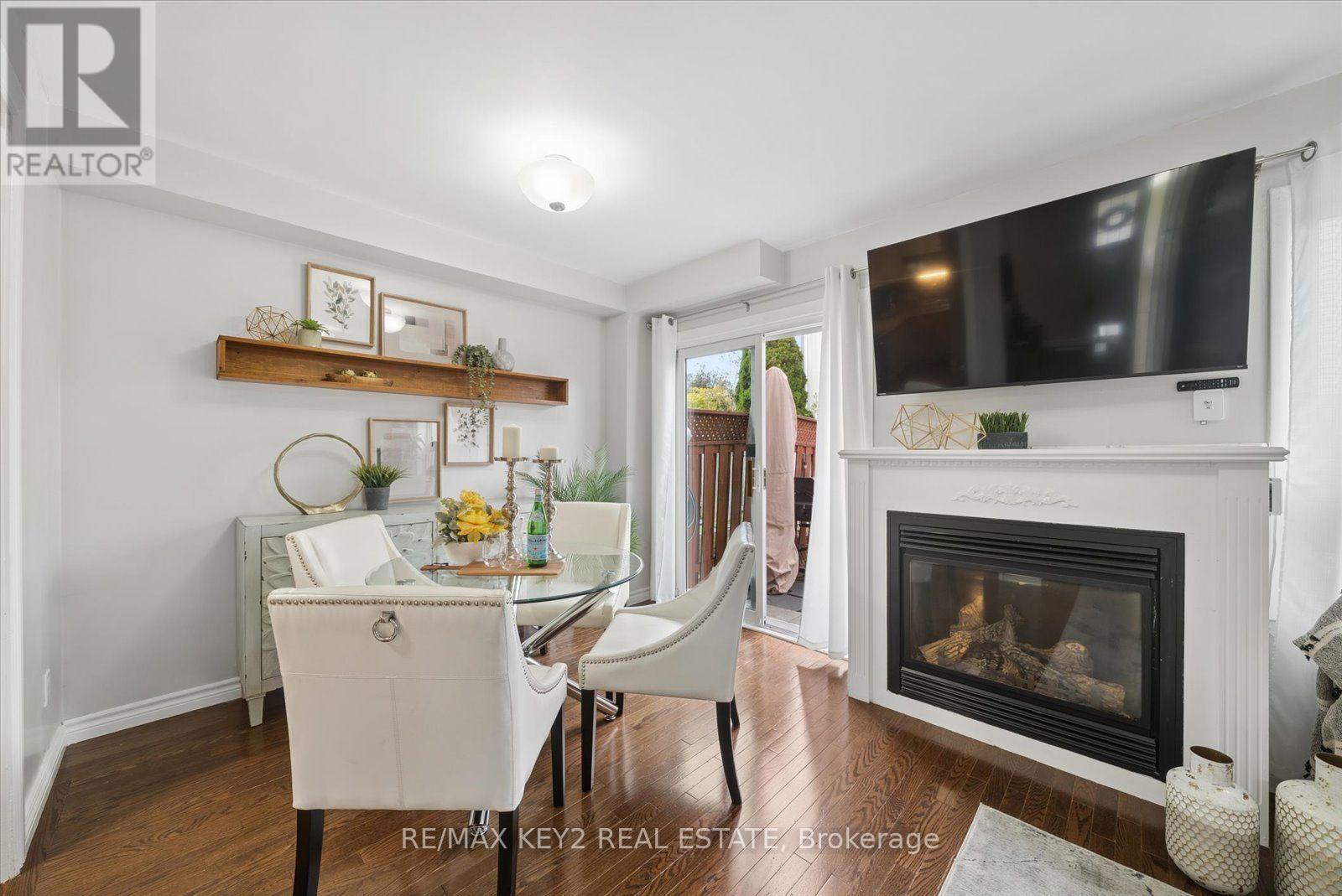 111- 1975 Rosefield Road, Pickering, ON photo 11