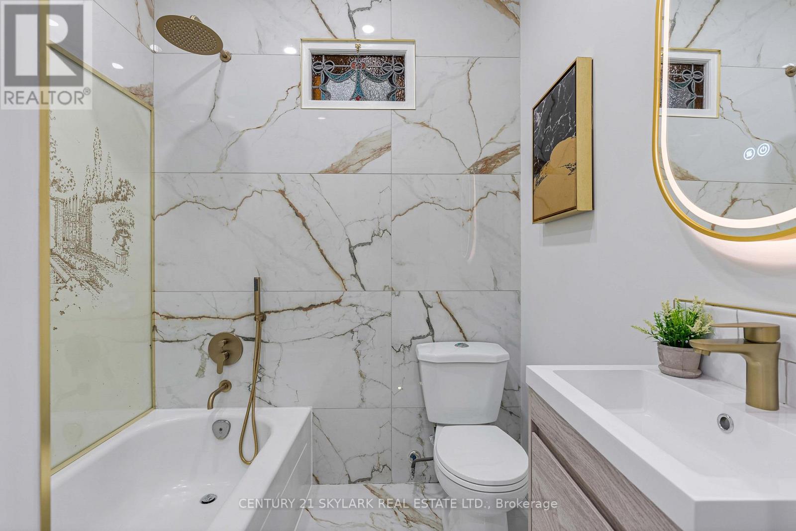 208 Gainsborough Road, Toronto, ON photo 41