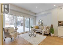 208 Gainsborough Road, Toronto, ON M4L3C6 Photo 13