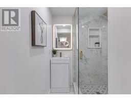 208 Gainsborough Road, Toronto, ON M4L3C6 Photo 40