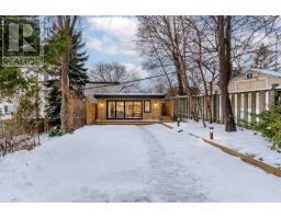 208 Gainsborough Road, Toronto, ON M4L3C6 Photo 45