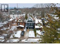 208 Gainsborough Road, Toronto, ON M4L3C6 Photo 46