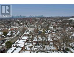 208 Gainsborough Road, Toronto, ON M4L3C6 Photo 47