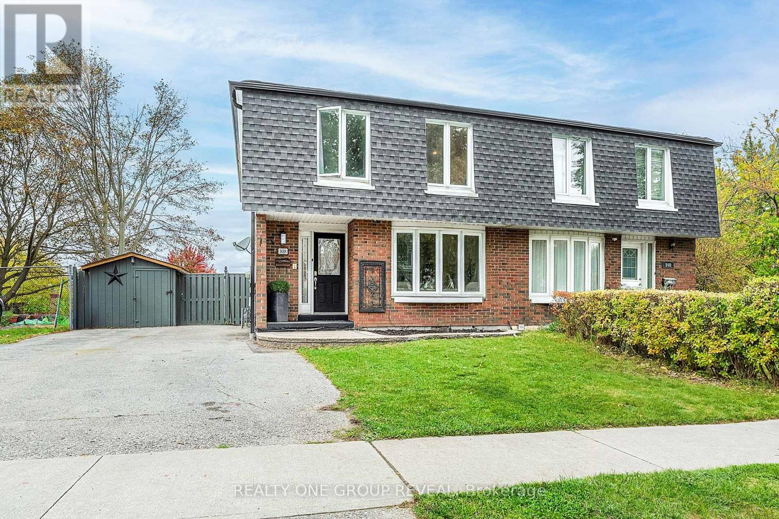 938 Harding Street, Whitby, ON