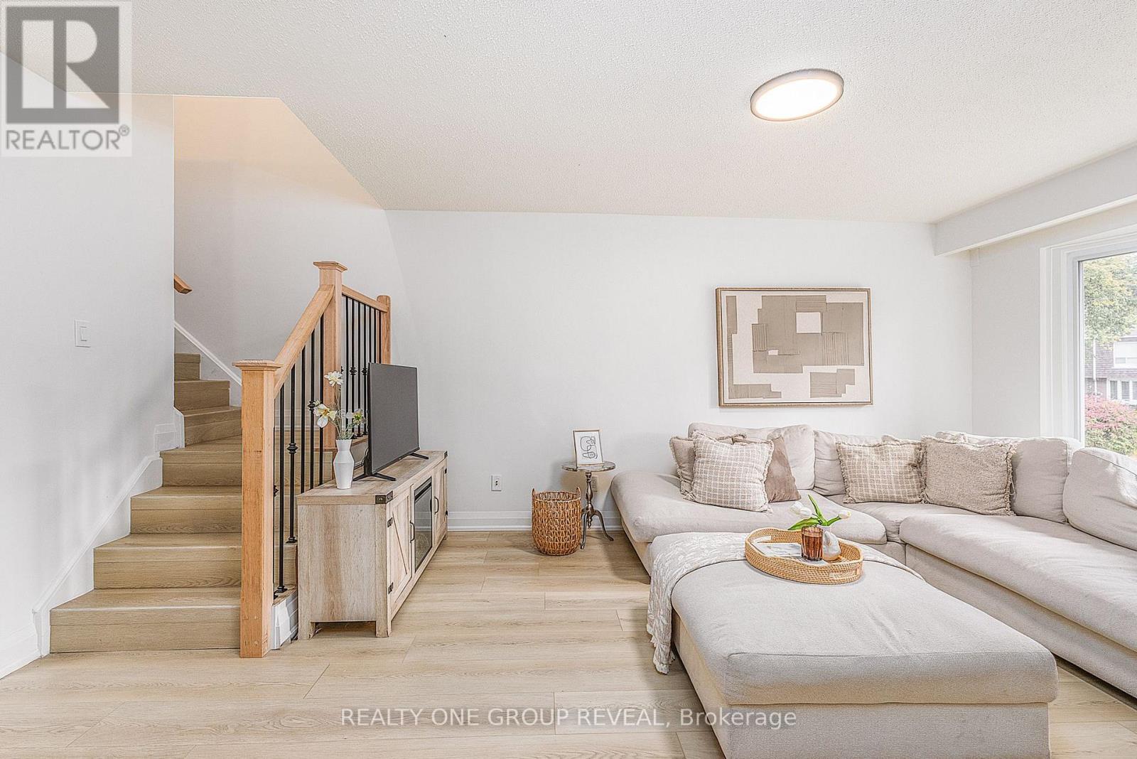 938 Harding Street, Whitby, ON photo 19