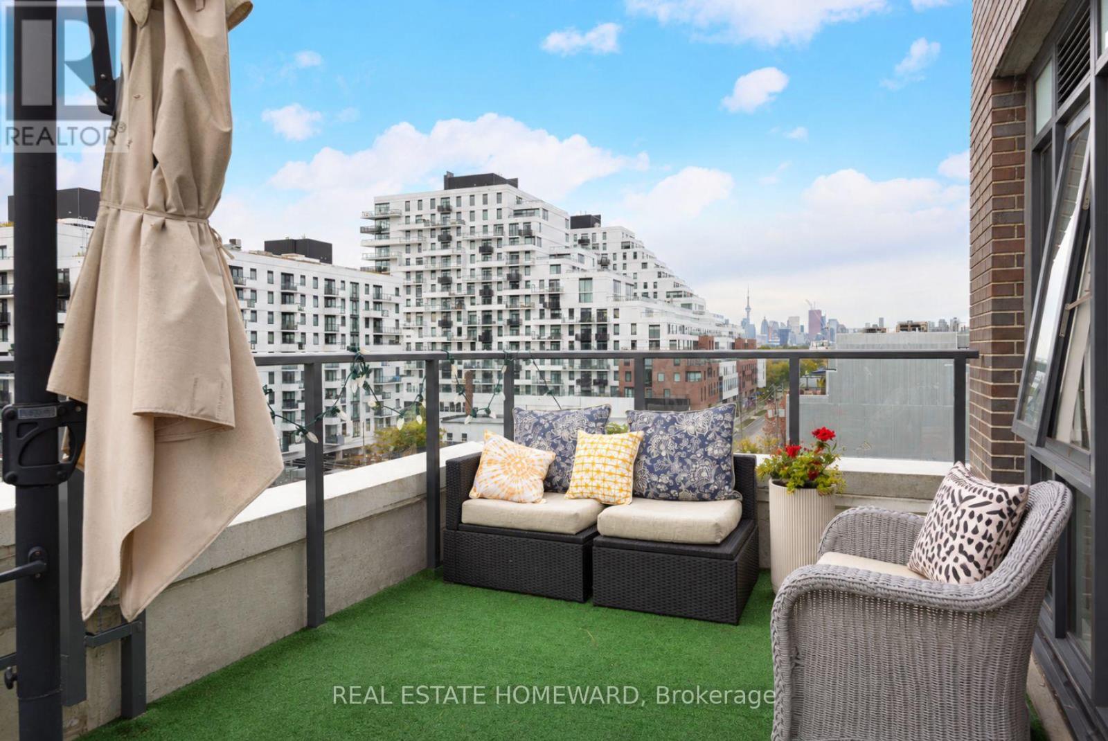 605- 1630 Queen Street East, Toronto, ON photo 13