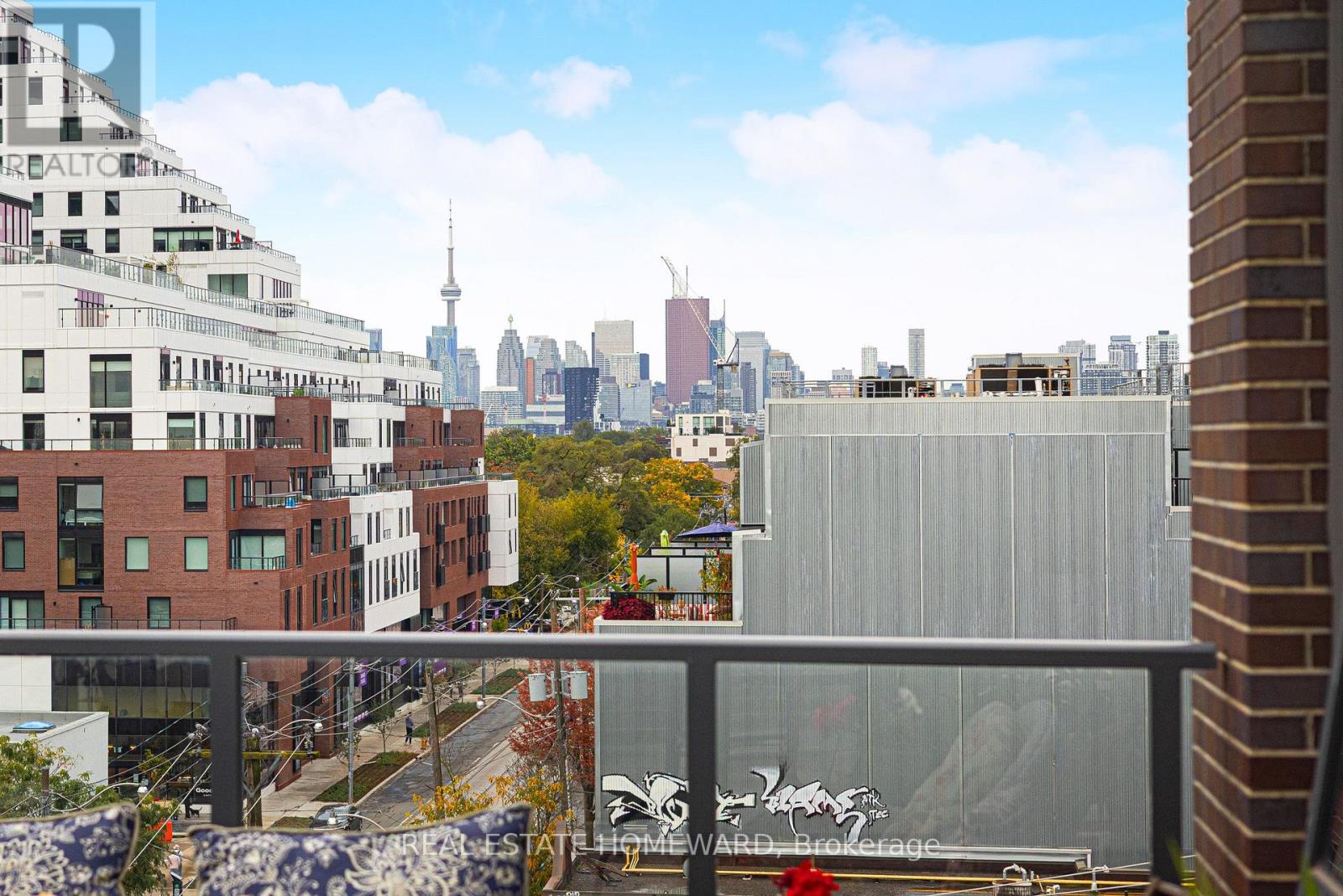 605- 1630 Queen Street East, Toronto, ON photo 15