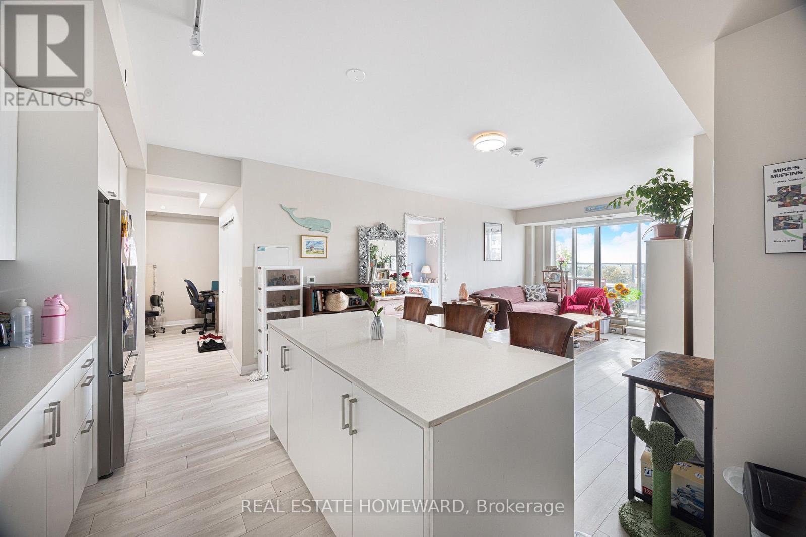 605- 1630 Queen Street East, Toronto, ON photo 6