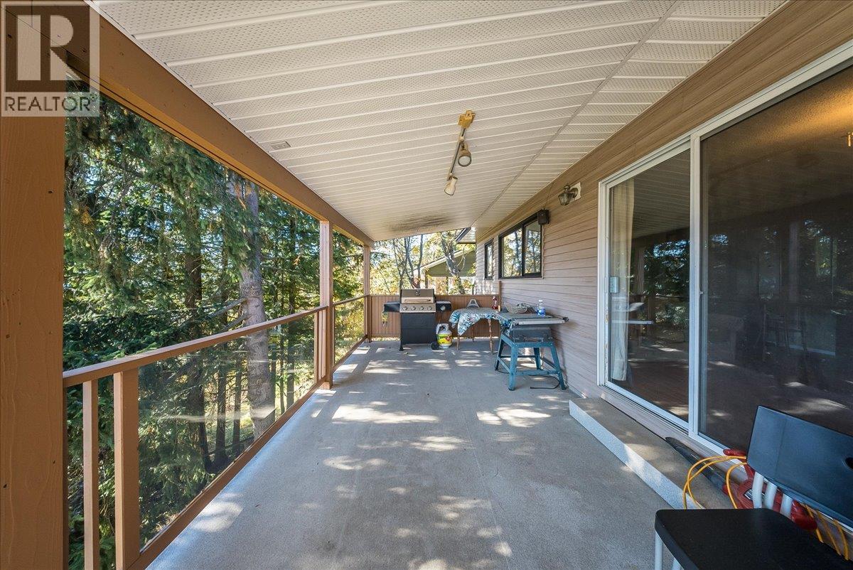 2603 Maple Crescent - 32