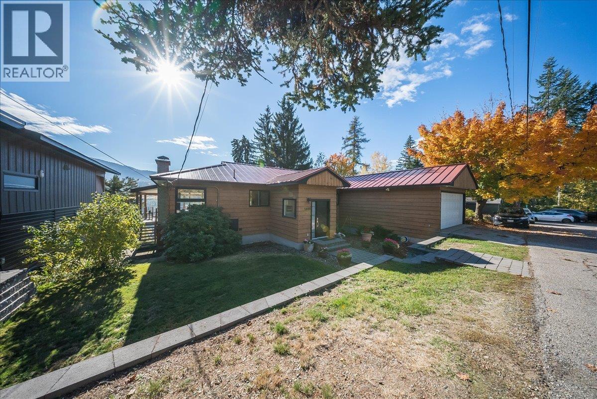 2603 Maple Crescent - 4
