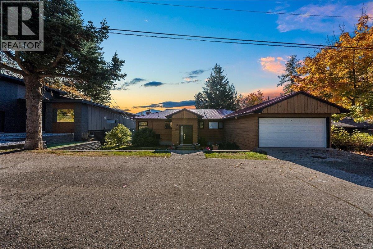 2603 Maple Crescent - 59