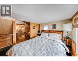 1653 Harasin Alley, Rossland, BC V0G1Y0 Photo 26