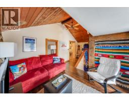 1653 Harasin Alley, Rossland, BC V0G1Y0 Photo 24