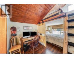 1653 Harasin Alley, Rossland, BC V0G1Y0 Photo 25