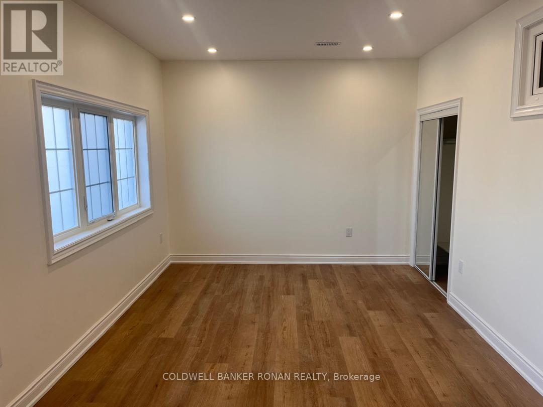 112 Connell Drive — photo 11
