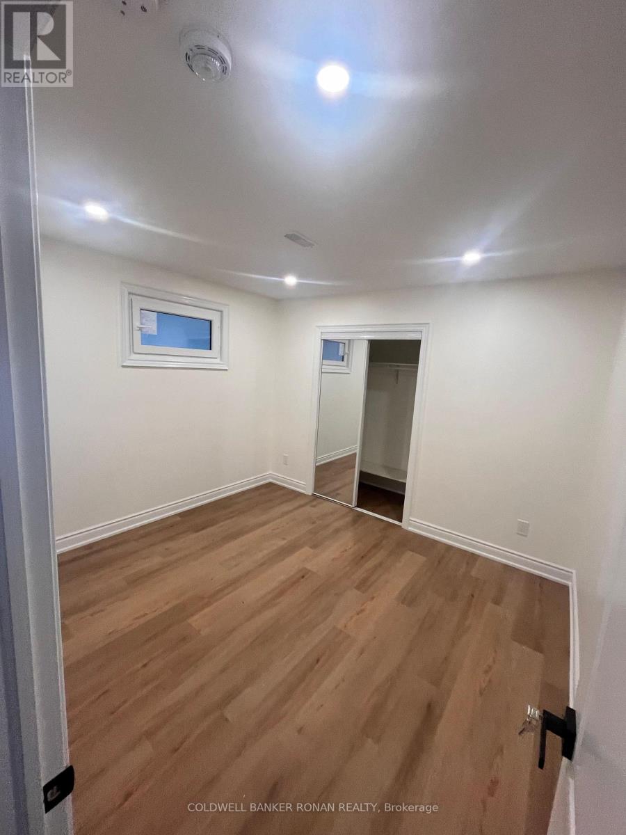 112 Connell Drive — photo 17