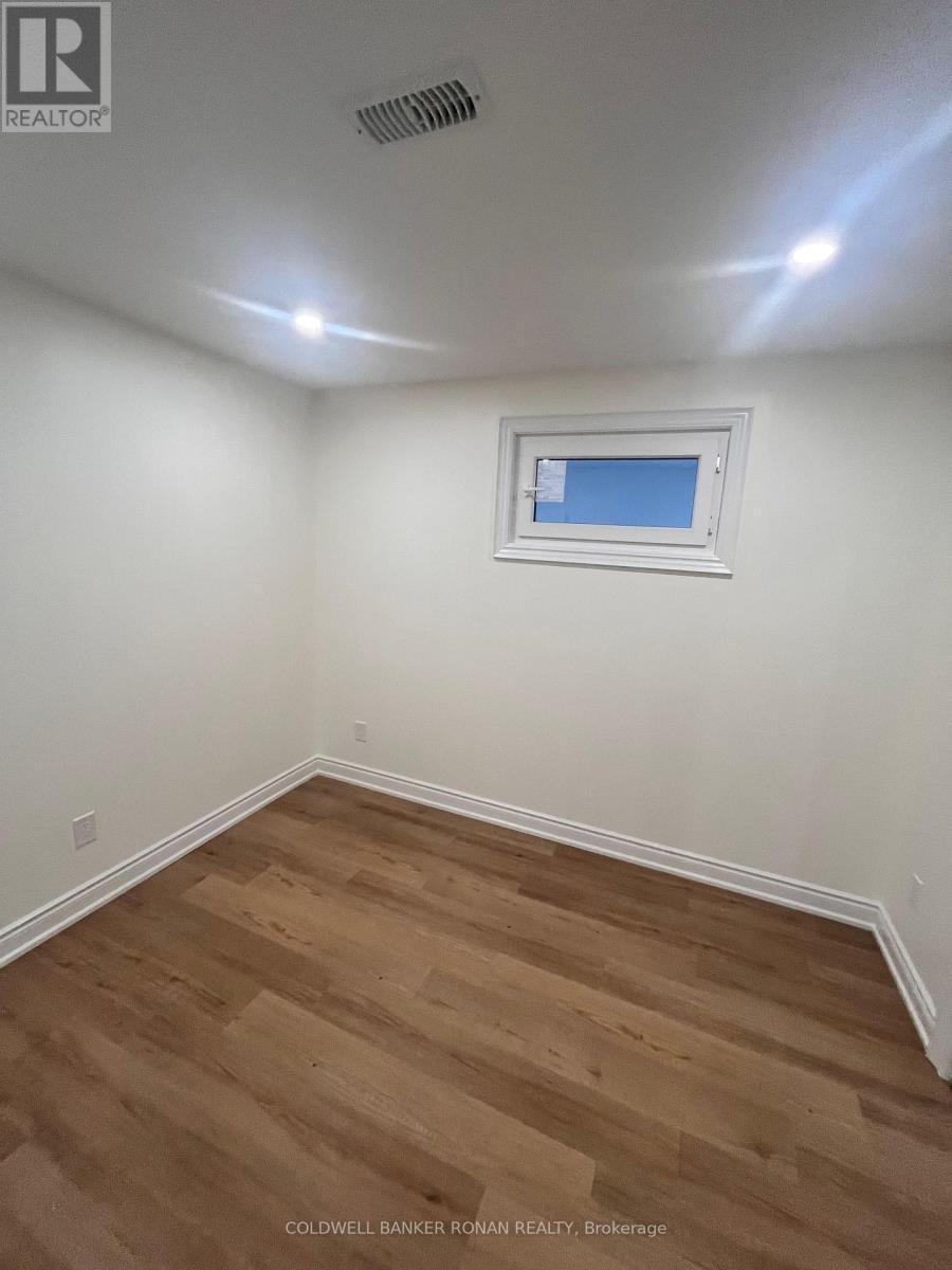 112 Connell Drive — photo 18