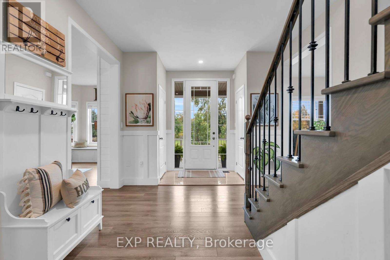 46 RENNIE STREET - 11