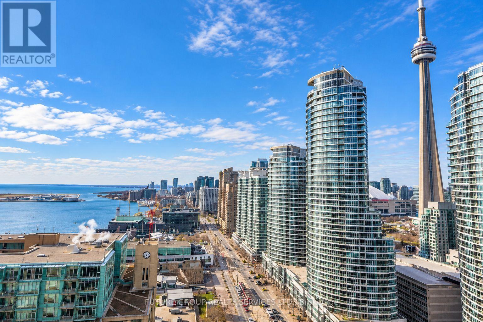 77 Harbour Square — photo 20