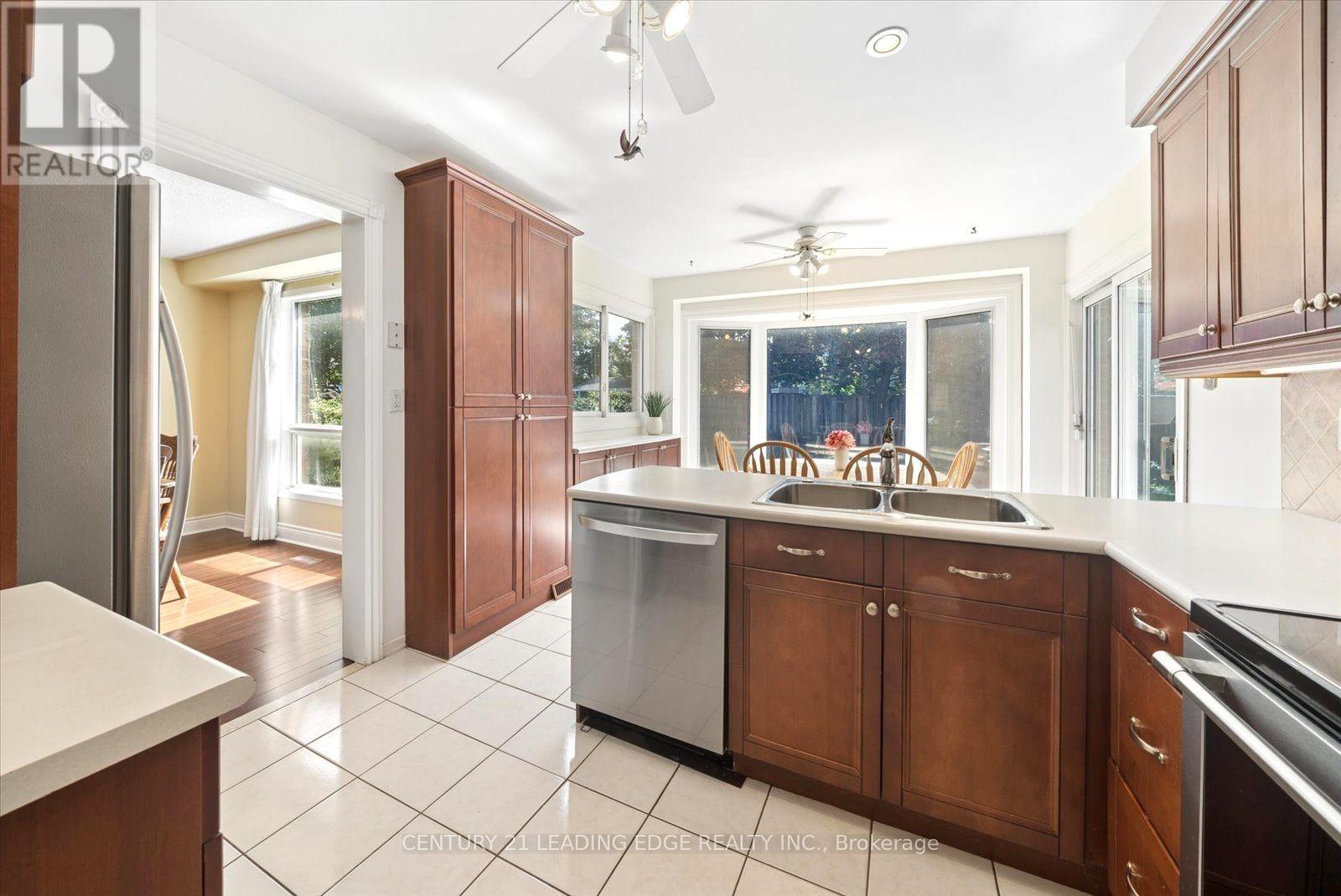 3074 TOURS ROAD - 18
