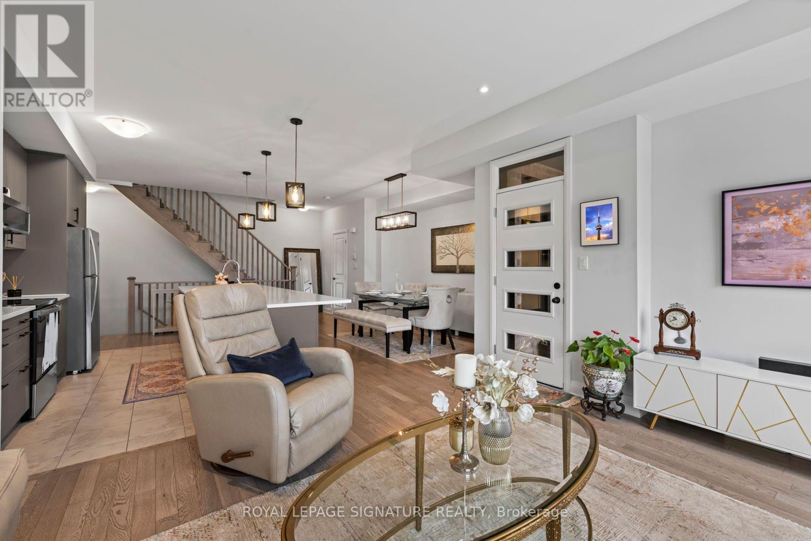 2542 Littlefield Crescent, Oakville, ON photo 11